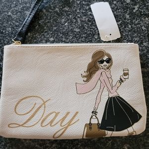 Wristlet
